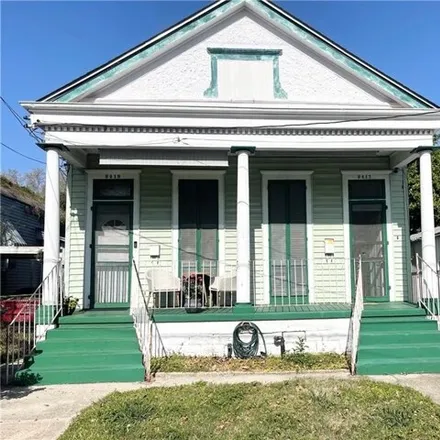 Image 1 - 8417 Hickory Street, New Orleans, LA 70118, USA - House for sale