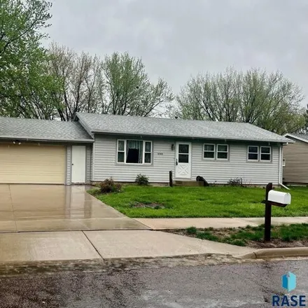 Buy this 3 bed house on 5722 West 46th Street in Sioux Falls, SD 57106