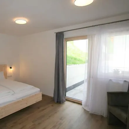 Rent this 4 bed apartment on 6278 Hainzenberg