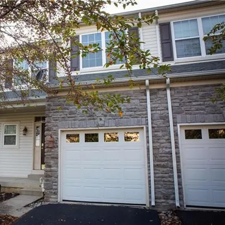 Image 2 - 867 King Way, Upper Macungie Township, PA 18031, USA - Townhouse for rent