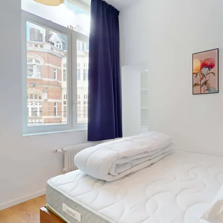 Rent this 1studio room on 125 Rue Masséna in 59800 Lille, France