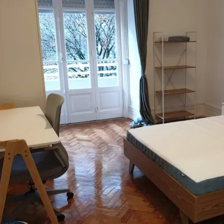 Rent this 1studio room on SRS Legal in Rua Dom Francisco Manuel de Melo, 1070-015 Lisbon