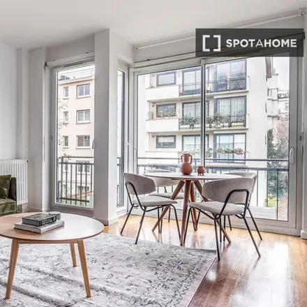 Rent this 2 bed apartment on 1 Rue Martin de Thezillat in 92200 Neuilly-sur-Seine, France