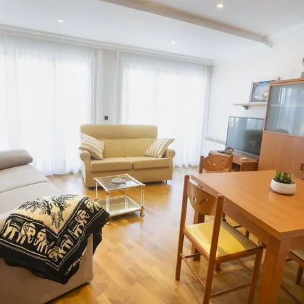 Rent this 3 bed apartment on Pontevedra in Galicia, Spain