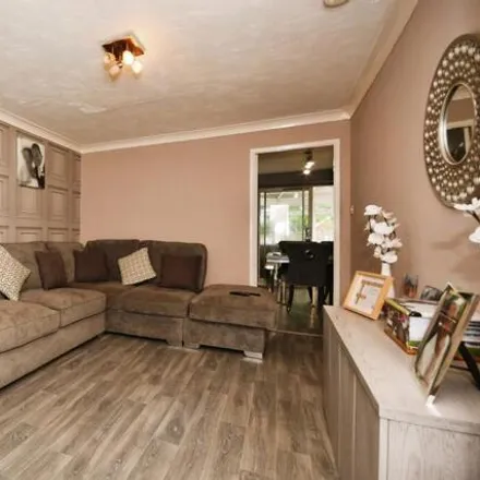 Image 3 - Orchid Way, Derbyshire, Ng20 - Duplex for sale