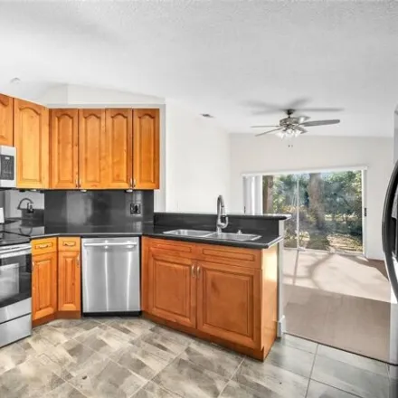 Image 3 - unnamed road, Pembroke Pines, FL 33082, USA - House for sale