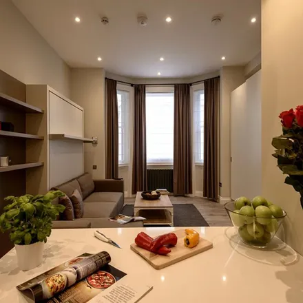 Image 1 - 113 West End Lane, London, NW6 2PB, United Kingdom - Apartment for rent