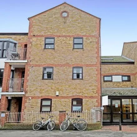 Buy this 2 bed apartment on 19 Randolph Street in Oxford, OX4 1XY