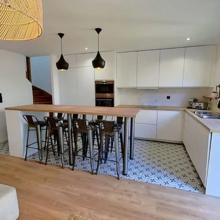 Rent this 7 bed apartment on 38 Rue Élisée Reclus in 33400 Talence, France