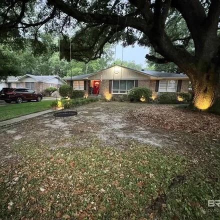 Buy this 3 bed house on 370 Grafhill Drive in Mobile, AL 36606