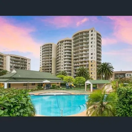 Image 4 - Monarco Block B, Alexandra Avenue, Westmead NSW 2124, Australia - Apartment for rent