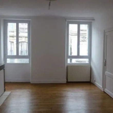 Image 1 - 2 Rue des Lauriers, 33220 Sainte-Foy-la-Grande, France - Apartment for rent