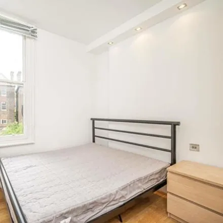 Image 6 - 26 Frognal, London, NW3 6AL, United Kingdom - Apartment for sale