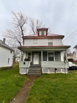 Buy this 3 bed house on 471 West 5th Street in Mansfield, OH 44903