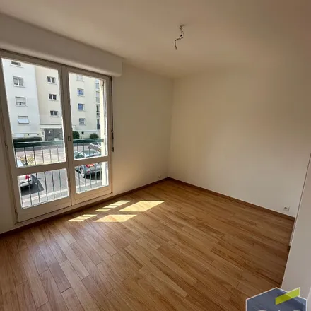 Rent this 4 bed apartment on 227 Impasse Duc Rollon in 14000 Caen, France