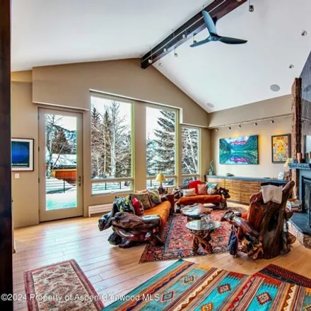 Image 5 - 598 Fairway Drive, Snowmass Village, Pitkin County, CO 81615, USA - House for rent