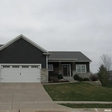Rent this 4 bed house on 4980 Eastern Avenue in Davenport, IA 52807