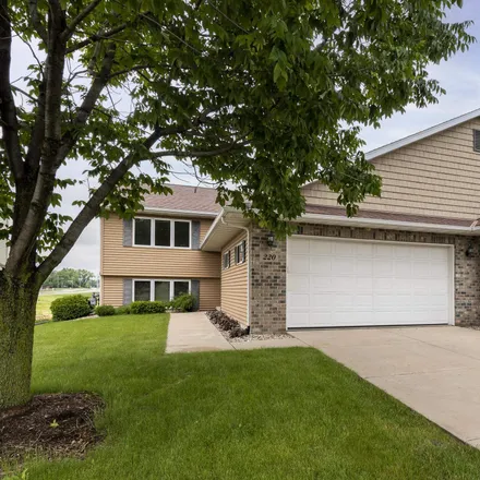 Buy this 3 bed condo on 300 Ineichen Drive in City of Verona, WI 53593