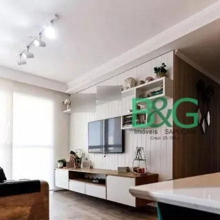 Buy this 2 bed apartment on Praça Gomes Figueiredo 10 in Jardim Japão, São Paulo - SP