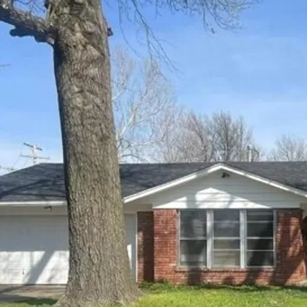 Buy this 3 bed house on 4527 East 49th Street in Tulsa, OK 74135