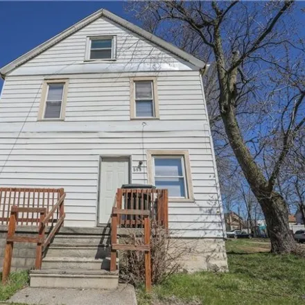 Rent this 5 bed house on 386 Fountain Street in Akron, OH 44306