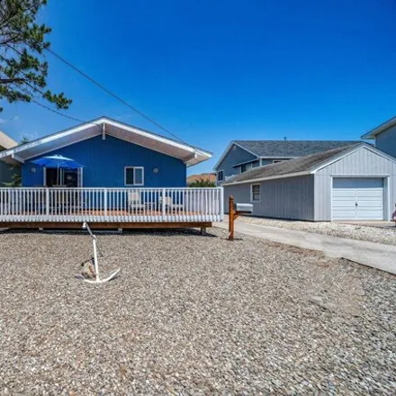 Buy this 3 bed house on 121 West 15th Street in Avalon, Cape May County