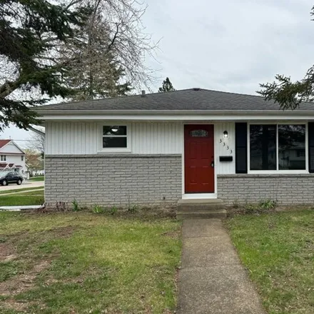 Buy this 4 bed house on 3333 East Henry Avenue in Cudahy, WI 53110