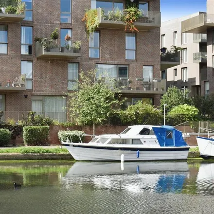 Image 1 - Halyards Court (24-45), Durham Wharf Drive, London, TW8 8FR, United Kingdom - Apartment for rent