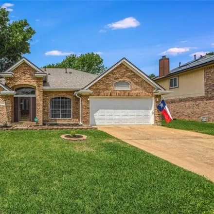 Buy this 4 bed house on 1910 Overcup Drive in Round Rock, TX 78681
