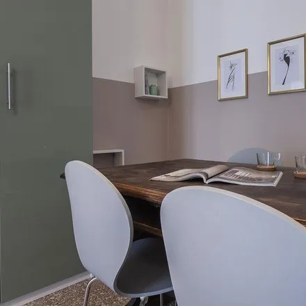 Image 5 - Inviting 1-bedroom apartment close to Dergano metro station  Milan 20158 - Apartment for rent