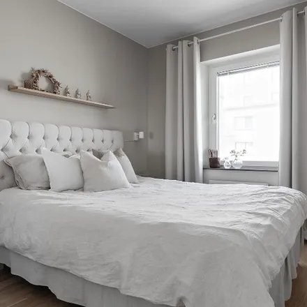 Rent this 2 bed apartment on Ålgrytevägen 33 in 127 34 Stockholm, Sweden