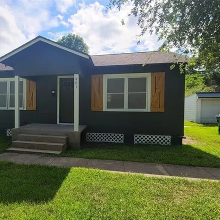 Rent this 2 bed house on 837 Cincinnati Street in Angleton, TX 77515