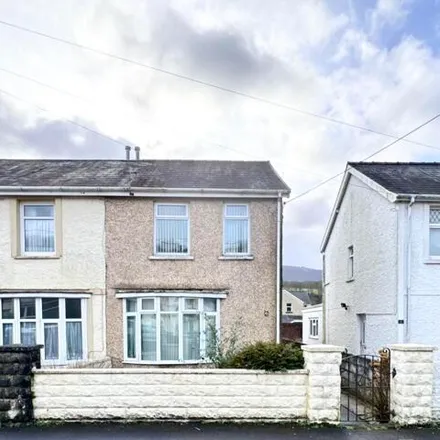 Buy this 3 bed duplex on unnamed road in Glynneath, SA11 5AE