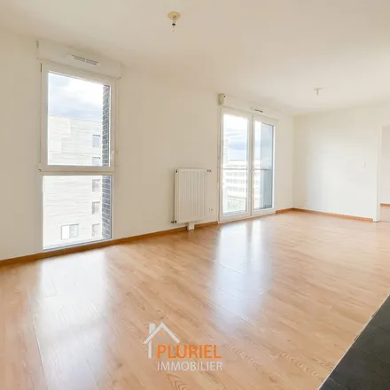 Rent this 3 bed apartment on 5 Avenue Racine in 67200 Strasbourg, France