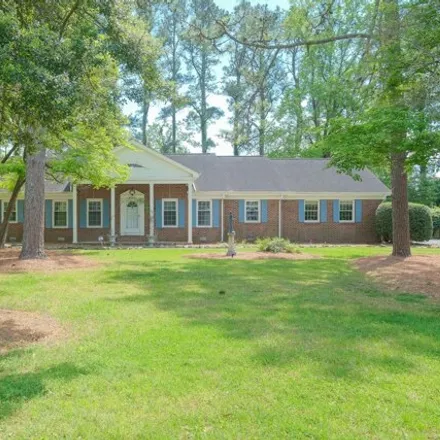 Buy this 3 bed house on 1004 West Queen Street in Edenton, NC 27932