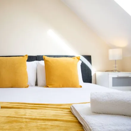 Rent this 2 bed apartment on Broxbourne in EN11 8LA, United Kingdom