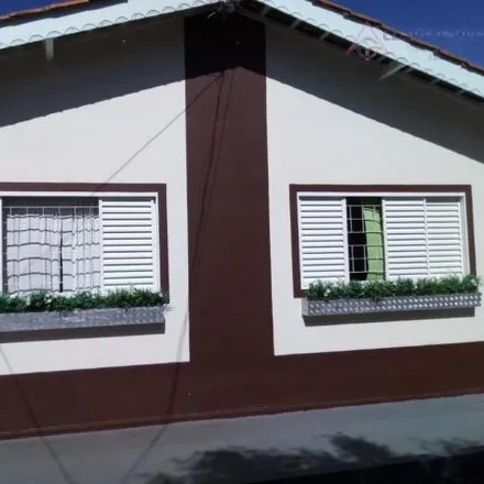 Buy this 4 bed house on Rua Minas Gerais in Nova Várzea Grande, Várzea Grande - MT