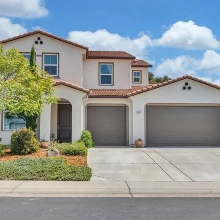 Buy this 4 bed house on 3938 Deergrass Circle in Rocklin, CA 95677