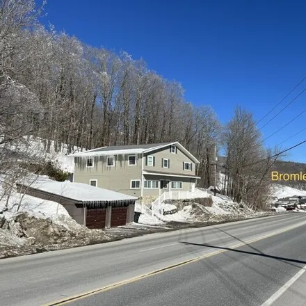 Image 2 - 4263 Vermont Route 11, Peru, Bennington County, VT 05152, USA - House for sale