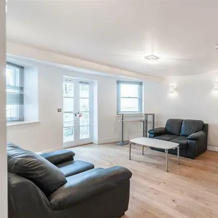 Rent this 2 bed apartment on Chapel Market in London, London