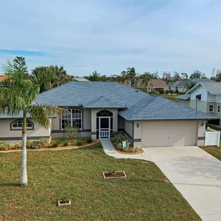 Rent this 3 bed house on 80 Mariner Lane in Rotonda, Charlotte County