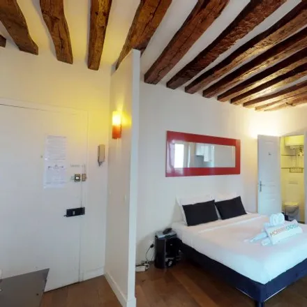 Rent this 1 bed apartment on Paris in 4th Arrondissement, FR