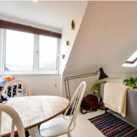 Image 1 - Cambridge Road, London, BR1 4EA, United Kingdom - Apartment for rent