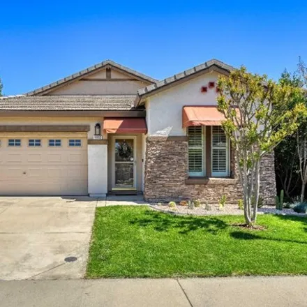 Buy this 3 bed house on 1920 Sevilla Drive in Roseville, CA 95747