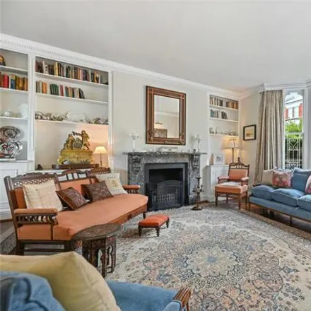 Buy this 5 bed townhouse on 34 Poplar Grove in London, W6 7RE