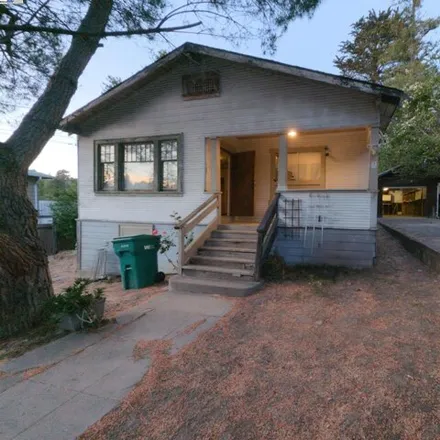 Buy this 3 bed house on 5920 Outlook Avenue in Oakland, CA 94615
