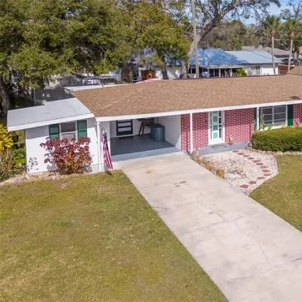 Buy this 2 bed house on 696 West Seminole Drive in South Venice, Sarasota County