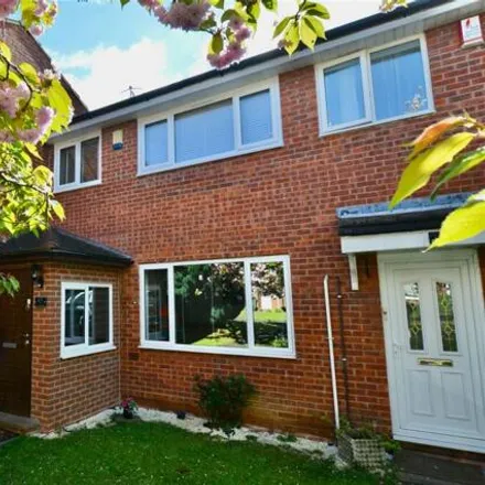 Buy this 3 bed townhouse on 89 Woodlands in Evesham, WR11 1XH
