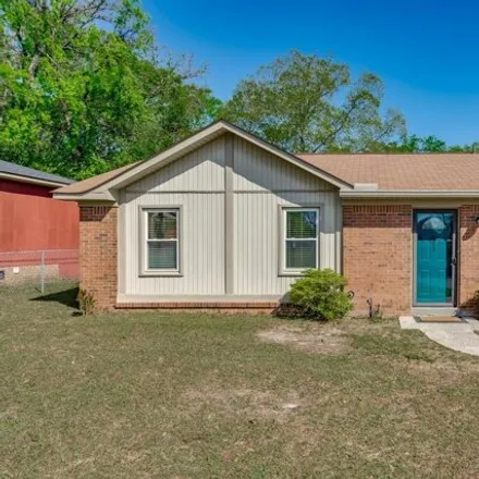 Buy this 3 bed house on Cayce School in Poplar Street, Cayce