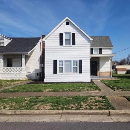 Buy this 4 bed house on 850 6th Street in Tell City, IN 47586